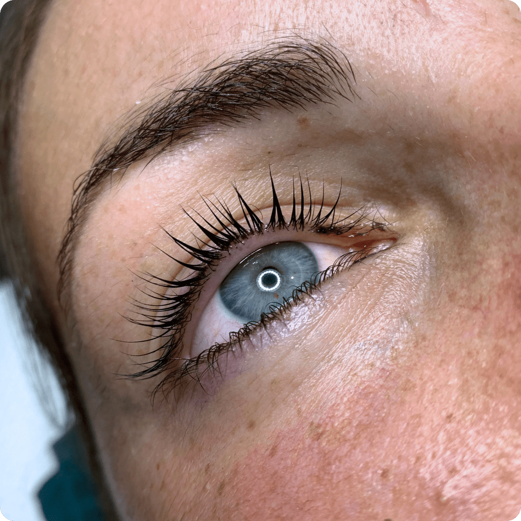 Wimpern & Augenbrauen